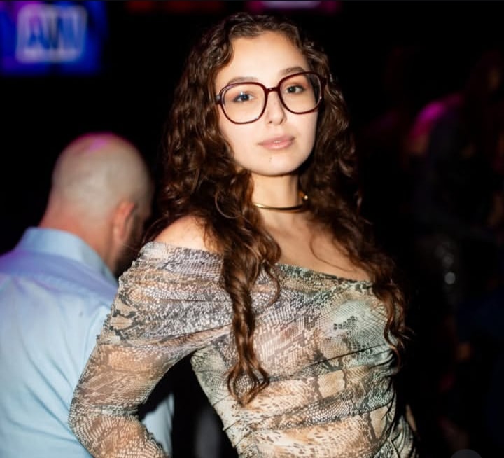 Who Is Leana Lovings? Age, Career & Net Worth 2026