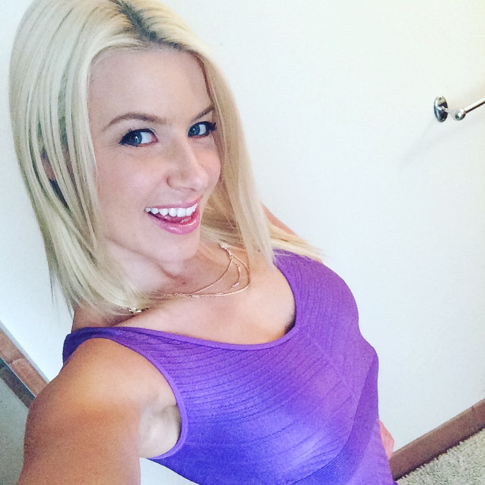 Anikka Albrite: Biography, Career, Net Worth & Life Story 2026
