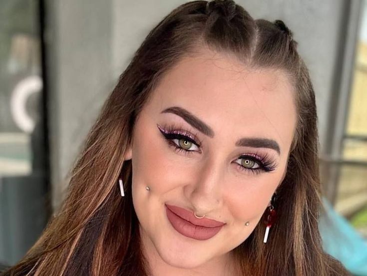 Who Is Avalon Mira? Age, Career, Boyfriend Net Worth